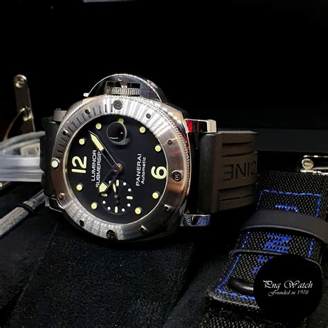 Panerai Luminor Submersible PAM 1024 PAM01024 .